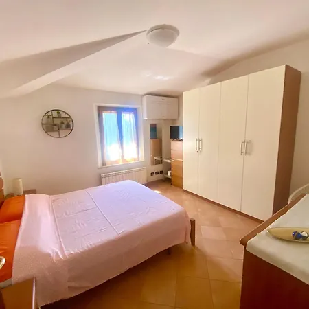 Апартаменты Casina Del Giuggiolo *