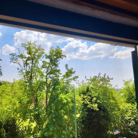 Апартаменты Casina Del Giuggiolo *